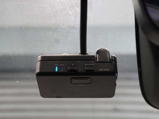 ヴェゼル ｅ：ＨＥＶＺ　当社デモカー　純正メモリーナビ　ホンダセンシング　ＬＥＤヘッドライト　ＥＴＣ　ドライブレコーダー　Ｕ－ＳｅｌｅｃｔＰｌｅｍｉｕｍ２年間走行無制限保証（6枚目）