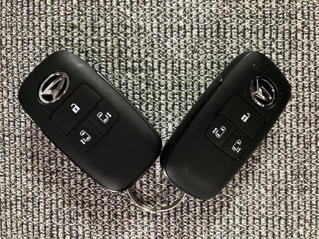 ムーヴキャンバス ストライプスＧ／純正ナビ／前後ドラレコ／両側電動スライド／　新車保証継承／衝突軽減ブレーキ／届出済未使用車／純正ナビ／ナビ連動前後ナビ／両側電動スライドドア／バックカメラ／シートヒーター／電動Ｐブレーキ／ＬＥＤヘッドライト／Ｂｌｕｅｔｏｏｔｈ／フルセグＴＶ／（10枚目）