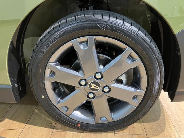タント ファンクロスターボ　Ｒ７年／法規対応済／２５年ナビ／ドラレコ　走行２２ｋｍ／届出済未使用車／２５年ナビ／バックカメラ／前後ドラレコ／前席シートヒーター／電動パーキングブレーキ／両側パワースライドドア／ＬＥＤヘッドライト・フォグランプ／オートエアコン／キーフリー（38枚目）