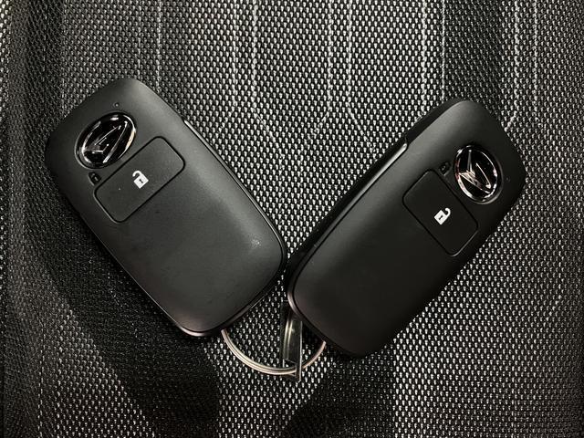 タフト Ｇターボ　ダーククロムベンチャー　Ｒ７年式／法規対応済　走行無制限１年保証　バックカメラ　前後コーナーセンサー　前席シートヒーター　スカイフィールトップ　オートハイビーム　ＬＥＤヘッド　オートブレーキホールド　スマートキー　１５インチ純正アルミホイール（16枚目）