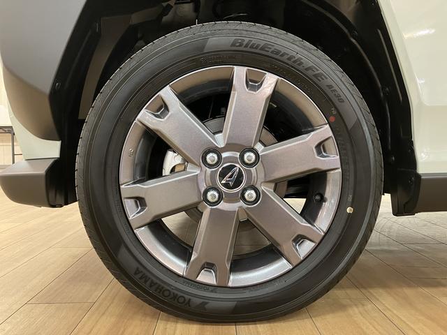 タフト Ｇターボ　ダーククロムベンチャー　Ｒ７年式届出済未使用車　スカイフィールトップ　ＬＥＤヘッドランプ　ＬＥＤフォグランプ　運転席／助手席シートヒーター　プッシュボタンスタート　キーフリーシステム　電動パーキングブレーキ　バックカメラ　１５インチアルミホイール（38枚目）