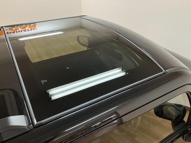 タフト Ｇターボ　ダーククロムベンチャー　Ｒ７年式／法規対応済　スカイフィールトップ　ＬＥＤヘッドランプ　ＬＥＤフォグランプ　運転席／助手席シートヒーター　プッシュボタンスタート　キーフリーシステム　電動パーキングブレーキ　バックカメラ　１５インチアルミホイール（13枚目）