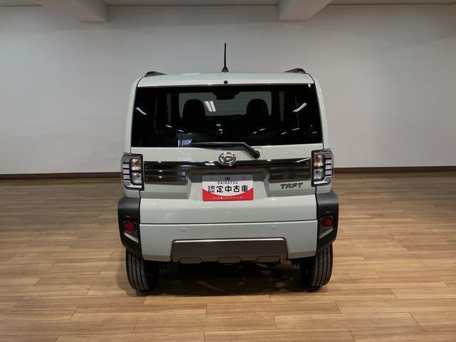タフト Ｇターボダーククロムベンチャー　Ｒ７年／スカイフィールトップ　スカイフィールトップ　アダプティブクルーズコントロール　ＬＥＤヘッド／フォグ　運／助シートヒーター　プッシュボタンスタート　キーフリー　電動パーキングブレーキ　バックカメラ　１５インチアルミホイール（28枚目）