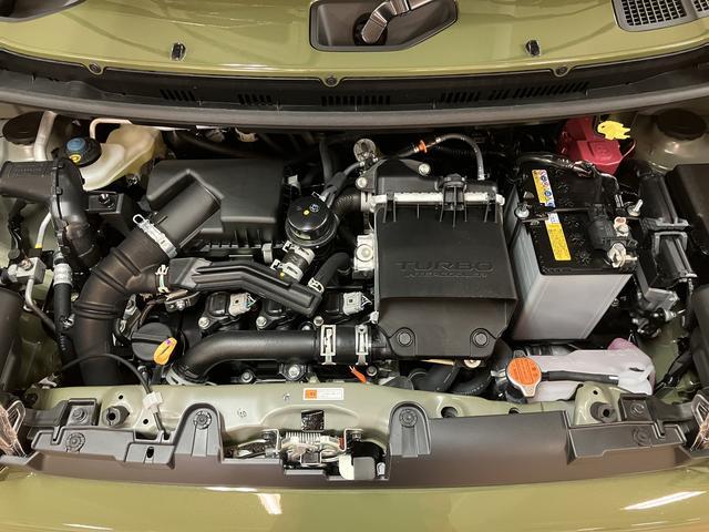タフト Ｇターボダーククロムベンチャー　Ｒ７年式届出済未使用車　スカイフィールトップ　アダプティブクルーズコントロール　ＬＥＤヘッドライト　シートヒーター　プッシュボタンスタート　キーフリー　電動パーキングブレーキ　バックカメラ　１５インチアルミホイール（9枚目）