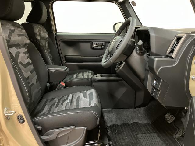 タフト Ｇターボ　ダーククロムベンチャー　バックカメラ対応／ＡＣＣ　スカイフィールトップ　アダプティブクルーズコントロール　ＬＥＤヘッド／フォグ　運／助シートヒーター　プッシュボタンスタート　キーフリー　電動パーキングブレーキ　バックカメラ　１５インチアルミホイール（29枚目）