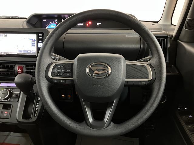 �y�X�e�A�����O�����R���z�茳�̃{�^������A�I�[�f�B�I��i�r�Ȃǂ̑��삪�ł���̂ŁA�悻���������Ɉ��S�ɉ^�]�ɏW���ł��܂��I