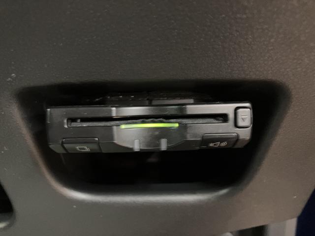 【ＥＴＣ】高速道路の料金所をストレスなく通過！様々な高速料金割引も受けられ、話題のスポットやサービスエリアに多い「スマートＩＣ」利用時は必須のアイテムです☆