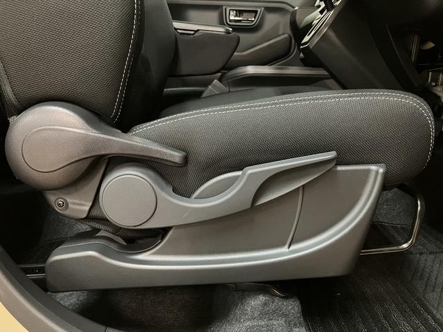 タフト Ｇターボ　ダーククロムベンチャー　２５年ナビ／ＦＲドラレコ　スカイフィールトップ　アダプティブクルーズコントロール　ＬＥＤヘッド／フォグ　運／助シートヒーター　プッシュボタンスタート　キーフリー　電動パーキングブレーキ　バックカメラ　１５インチアルミホイール（31枚目）