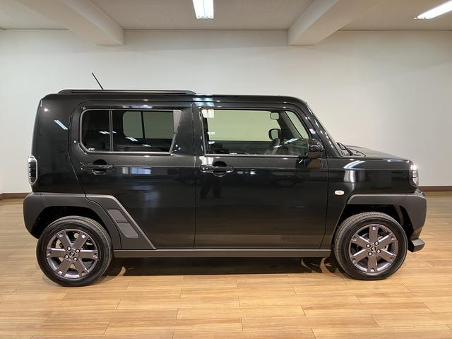 タフト Ｇターボ　ダーククロムベンチャー　２５年ナビ／ＦＲドラレコ　スカイフィールトップ　アダプティブクルーズコントロール　ＬＥＤヘッド／フォグ　運／助シートヒーター　プッシュボタンスタート　キーフリー　電動パーキングブレーキ　バックカメラ　１５インチアルミホイール（12枚目）