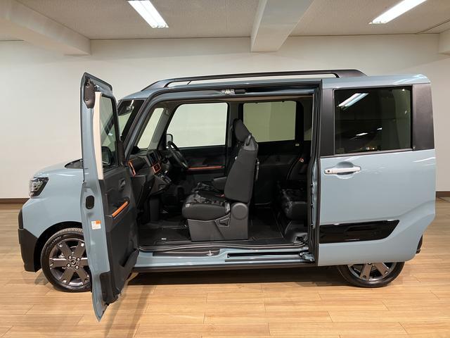 タント ファンクロスターボ　サポカーＳワイド適合　届出済未使用車　ターボエンジン　バックモニター対応カメラ　運転席・助手席シートヒーター　純正アルミホイール　　両側パワースライドドア　電動パーキングブレーキ　オートブレーキホールド　衝突回避支援ブレーキ（8枚目）