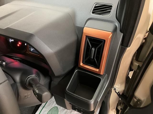 １年“走行距離無制限”のまごころ保証サービスを実施しています。（無償保証）新車保証に準じた保証内容でお客様をサポートします。