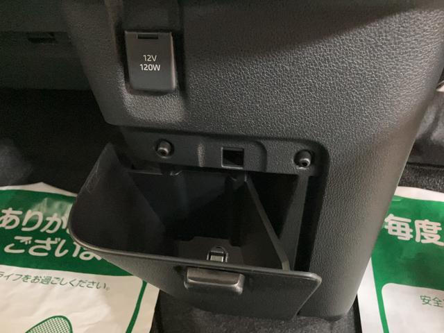 �C���p�l���A�{�b�N�X�͐܂��݂̎P��|���p�̃_�X�^�[�Ȃǂ����܂��܂��B�S�~�܂��Z�b�g���Ă��ݔ��Ƃ��Ďg���Ă������ł��ˁB