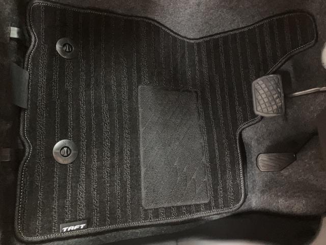 タフト Ｇターボ　Ｒ７年式／バックカメラ対応／ガラスルーフ　スカイフィールトップ　アダプティブクルーズコントロール　ＬＥＤヘッド／フォグ　運／助シートヒーター　プッシュボタンスタート　キーフリー　電動パーキングブレーキ　バックカメラ　１５インチアルミホイール（10枚目）