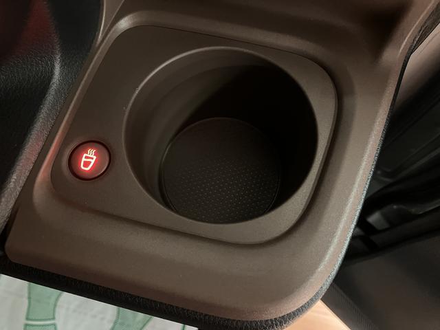 ムーヴキャンバス セオリーＧ　Ｒ７年式／バックカメラ対応／両側パワスラ　Ｒ７年式走行４ｋｍ／バックカメラ対応車／ステアリングスイッチ／前席シートヒーター／電動パーキングブレーキ／両側パワースライドドア／ＬＥＤヘッドライト・フォグランプ／オートエアコン／キーフリー（14枚目）