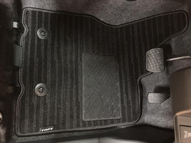 タフト Gターボ ダーククロムベンチャー R7年式/バックカメラ対応 スカイフィールトップ アダプティブクルーズコントロール LEDヘッド/フォグ 運/助シートヒーター プッシュボタンスタート キーフリー 電動パーキングブレーキ バックカメラ 15インチアルミホイール(9枚目)