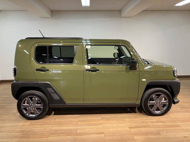 タフト Gターボ ダーククロムベンチャー R7年式/バックカメラ対応 スカイフィールトップ アダプティブクルーズコントロール LEDヘッド/フォグ 運/助シートヒーター プッシュボタンスタート キーフリー 電動パーキングブレーキ バックカメラ 15インチアルミホイール(11枚目)