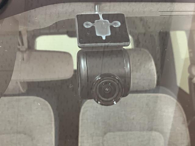 ムーヴキャンバス ストライプスGターボ ディスプレイオーディオ/ACC/ETC サポカーSワイド適合 アダプティブクルーズコントロール バックカメラ USB接続端子 電動パーキングブレーキ シートヒーター 両側オートスライドドア Pスタート ホッとカップホルダー キーフリー(8枚目)