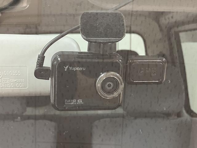 ハイゼットカーゴ デッキバンＧ／ナビ／前ドラレコ／４ＷＤ／キーレス　１年間走行距離無制限保証／走行３．２万ｋｍ／ナビ（ＮＭＺＫ－Ｗ６７Ｄ）／社外前ドラレコ／ハロゲンヘッドライト／キーレスエントリー／マニュアルエアコン／フロントパワーウィンドウ／マット／バイザー（5枚目）