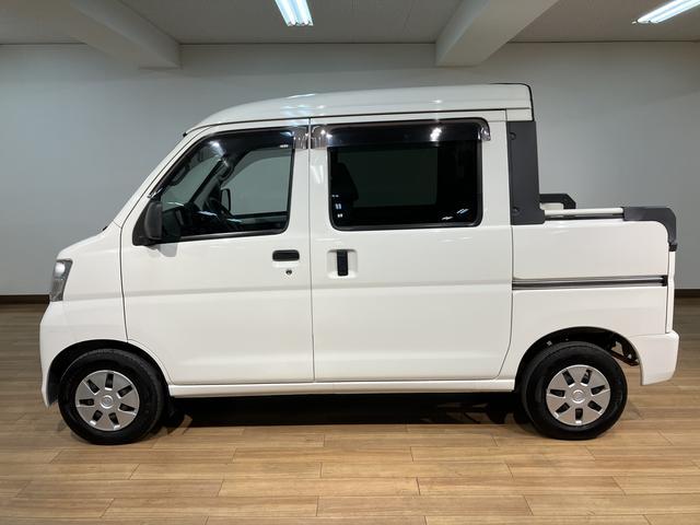 ハイゼットカーゴ デッキバンＧ／ナビ／前ドラレコ／４ＷＤ／キーレス　１年間走行距離無制限保証／走行３．２万ｋｍ／ナビ（ＮＭＺＫ－Ｗ６７Ｄ）／社外前ドラレコ／ハロゲンヘッドライト／キーレスエントリー／マニュアルエアコン／フロントパワーウィンドウ／マット／バイザー（16枚目）