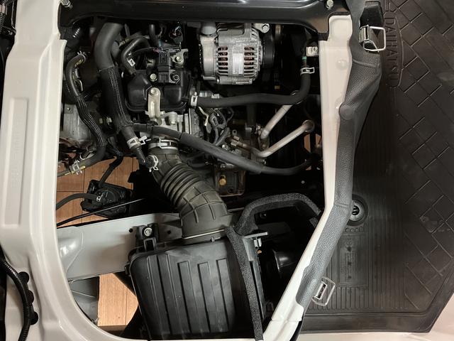 ハイゼットカーゴ デッキバンＧ／ナビ／前ドラレコ／４ＷＤ／キーレス　１年間走行距離無制限保証／走行３．２万ｋｍ／ナビ（ＮＭＺＫ－Ｗ６７Ｄ）／社外前ドラレコ／ハロゲンヘッドライト／キーレスエントリー／マニュアルエアコン／フロントパワーウィンドウ／マット／バイザー（39枚目）