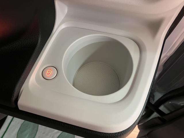 ムーヴキャンバス ストライプスＧ　２５年ナビ／ＦＲドラレコ／バックカメラ　サポカーＳワイド適合　バックカメラ対応　ＵＳＢ接続端子　電動パーキングブレーキ　シートヒーター　両側オートスライドドア　Ｐスタート　ホッとカップホルダー　キーフリー（24枚目）