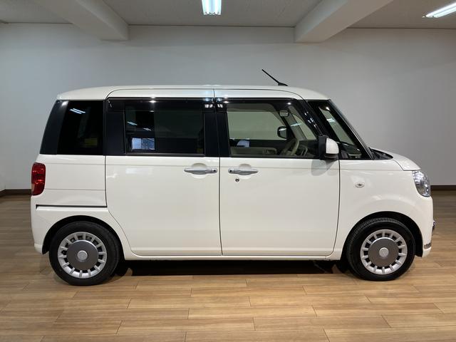 ムーヴキャンバス Ｘリミテッド　ＳＡＩＩ　ＡＵＸ入力端子付ＣＤ／両側ＰＳＤ　※修復歴有　スマートアシストＩＩ　ハロゲンヘッド／フォグ　ＡＵＸ入力端子付ＣＤチューナー　両側電動スライドドア　キーフリー　オートエアコン　電動格納ミラー　盗難防止セキュリティアラーム　置き楽ボックス（12枚目）