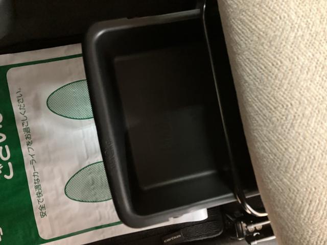 ムーヴキャンバス Ｘリミテッド　ＳＡＩＩ　ＡＵＸ入力端子付ＣＤ／両側ＰＳＤ　※修復歴有　スマートアシストＩＩ　ハロゲンヘッド／フォグ　ＡＵＸ入力端子付ＣＤチューナー　両側電動スライドドア　キーフリー　オートエアコン　電動格納ミラー　盗難防止セキュリティアラーム　置き楽ボックス（25枚目）