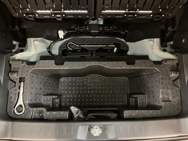 ムーヴキャンバス Ｘリミテッド　ＳＡＩＩ　ＡＵＸ入力端子付ＣＤ／両側ＰＳＤ　※修復歴有　スマートアシストＩＩ　ハロゲンヘッド／フォグ　ＡＵＸ入力端子付ＣＤチューナー　両側電動スライドドア　キーフリー　オートエアコン　電動格納ミラー　盗難防止セキュリティアラーム　置き楽ボックス（40枚目）