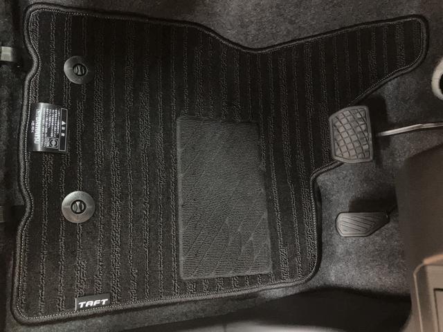 タフト Ｇターボ　Ｒ７年式／バックカメラ対応／ＡＣＣ／ガラスルーフ　スカイフィールトップ　アダプティブクルーズコントロール　ＬＥＤヘッド／フォグ　運／助シートヒーター　プッシュボタンスタート　キーフリー　電動パーキングブレーキ　バックカメラ　１５インチアルミホイール（9枚目）