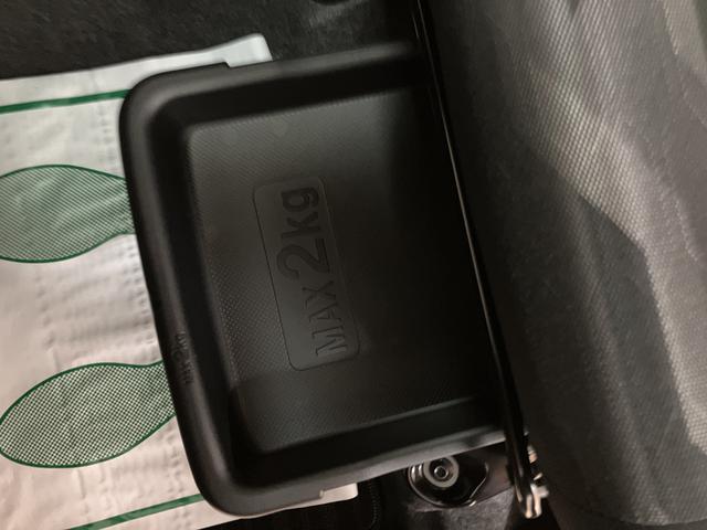 タフト Ｇターボ　ダーククロムベンチャー　ＡＣＣ／バックカメラ対応　スカイフィールトップ　アダプティブクルーズコントロール　ＬＥＤヘッド／フォグ　運／助シートヒーター　プッシュボタンスタート　キーフリー　電動パーキングブレーキ　バックカメラ　１５インチアルミホイール（27枚目）