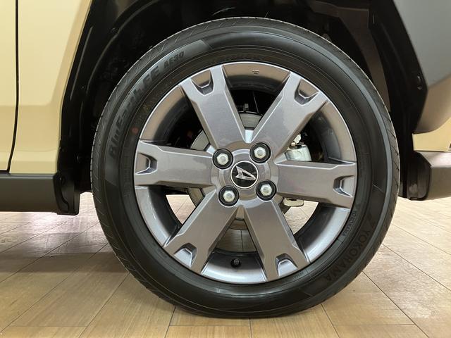 タフト Ｇターボ　ダーククロムベンチャー　ＡＣＣ／バックカメラ対応　スカイフィールトップ　アダプティブクルーズコントロール　ＬＥＤヘッド／フォグ　運／助シートヒーター　プッシュボタンスタート　キーフリー　電動パーキングブレーキ　バックカメラ　１５インチアルミホイール（39枚目）