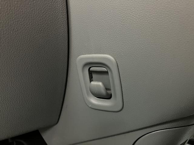 ムーヴ Lセレクション 走行1.8万/CD/キーレス/オートエアコン ハロゲンヘッドライト 純正CDチューナー オートエアコン キーレス 電動格納ミラー 盗難防止セキュリティアラーム(27枚目)