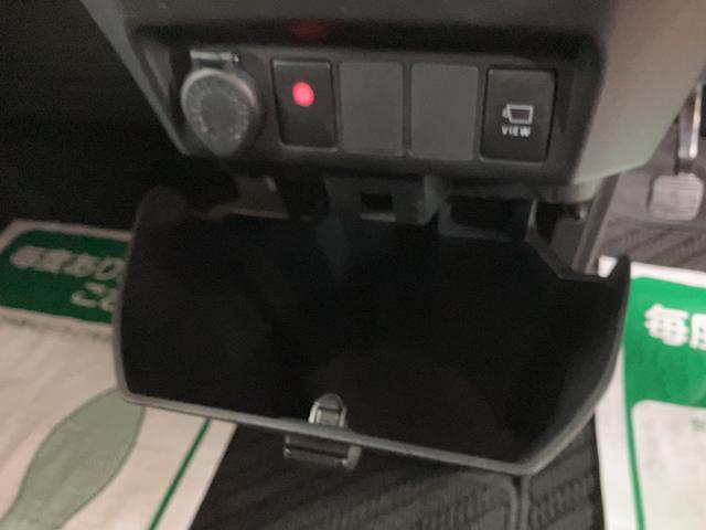 トール カスタムＧ　ターボ　ＳＡＩＩ　ナビ／パノラマカメラ／クルコン　スマートアシストＩＩ　ＬＥＤヘッドライト／フォグ　ナビ　パノラマカメラ　ドラレコ　クルーズコントロール　キーフリー　両側電動スライドドア　ＴＶコントロールキット　電動格納ミラー　ＥＴＣ　オートエアコン（26枚目）