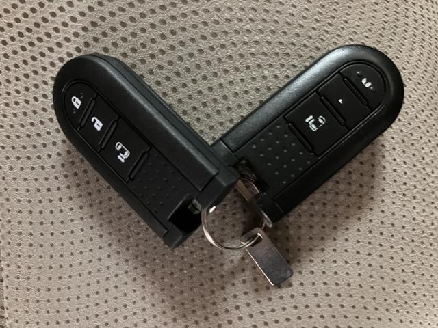 タント X ホワイトアクセントSAIII ナビ/Bカメラ/ETC スマートアシストIII ハロゲンヘッドライト ナビ バックカメラ ETC 左電動両側スライドドア オートエアコン キーフリー 盗難防止セキュリティアラーム 運転席シートヒーター ホワイトルーフ(29枚目)