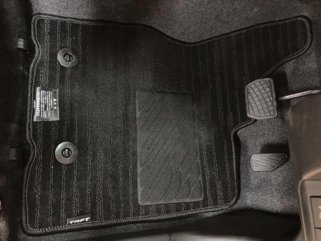 タフト Ｇ　弊社元試乗車／ナビ／バックカメラ／走行５６９ｋｍ　スカイフィールトップ　アダプティブクルーズコントロール　ＬＥＤヘッド／フォグ　運／助シートヒーター　プッシュボタンスタート　キーフリー　電動パーキングブレーキ　バックカメラ　１５インチアルミホイール（9枚目）