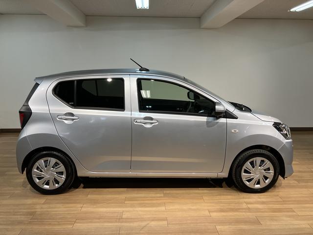 ミライース Ｘ　ＳＡＩＩＩ　弊社元試乗車／走行０．２万ｋｍ／バックカメラ　スマートアシストＩＩＩ　キーレスリモコン　アイドリングストップ　　ＬＥＤヘッドライト　コーナーセンサー　マニュアルエアコン　オートライト　オートハイビーム（12枚目）