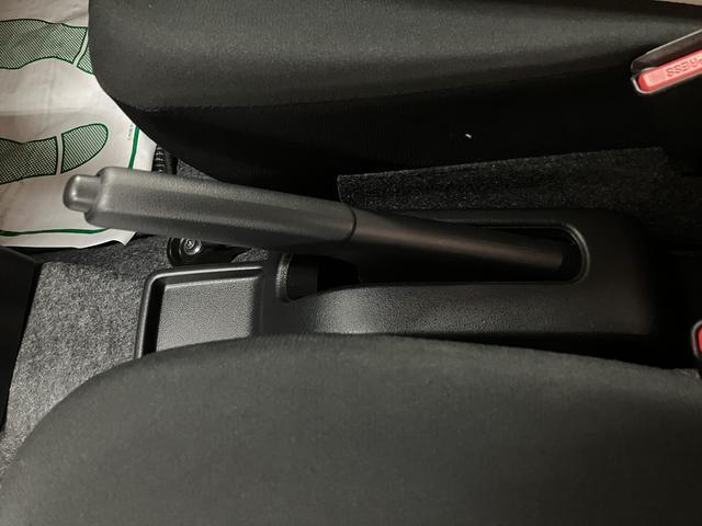 ミライース Ｘ　ＳＡＩＩＩ　弊社元試乗車／走行０．２万ｋｍ／バックカメラ　スマートアシストＩＩＩ　キーレスリモコン　アイドリングストップ　　ＬＥＤヘッドライト　コーナーセンサー　マニュアルエアコン　オートライト　オートハイビーム（28枚目）