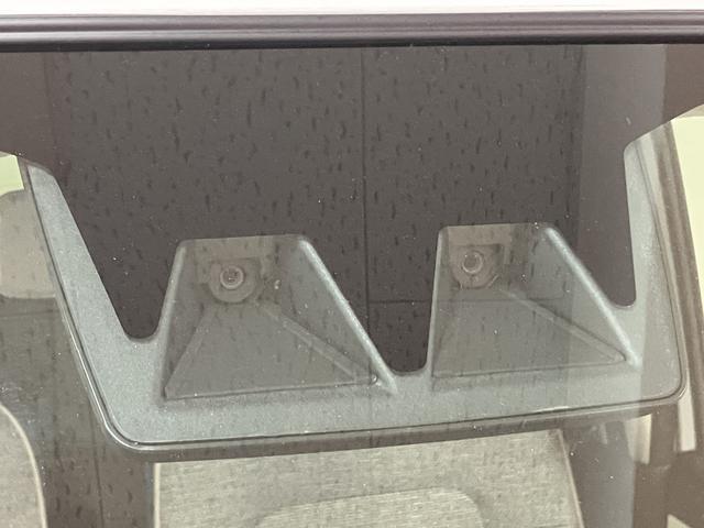 ムーヴキャンバス ストライプスＧ　弊社元試乗車／２５年ナビ／バックカメラ　サポカーＳワイド適合　バックカメラ対応　ＵＳＢ接続端子　電動パーキングブレーキ　シートヒーター　両側オートスライドドア　Ｐスタート　ホッとカップホルダー　キーフリー（6枚目）