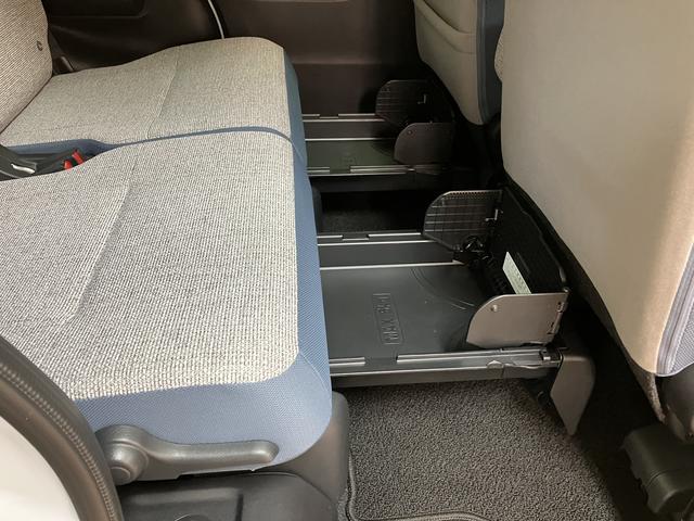 ムーヴキャンバス ストライプスG 弊社元試乗車/25年ナビ/バックカメラ サポカーSワイド適合 バックカメラ対応 USB接続端子 電動パーキングブレーキ シートヒーター 両側オートスライドドア Pスタート ホッとカップホルダー キーフリー(33枚目)