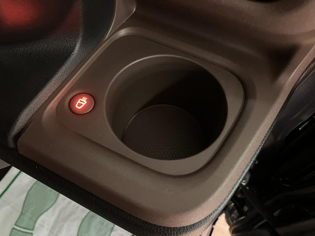 ムーヴキャンバス セオリーＧターボ　弊社元試乗車／２５年ナビ／バックカメラ　サポカーＳワイド適合　ＵＳＢ接続端子　電動パーキングブレーキ　シートヒーター　両側オートスライドドア　Ｐスタート　全車速追従機能付ＡＣＣ　ホッとカップホルダー　キーフリー（24枚目）