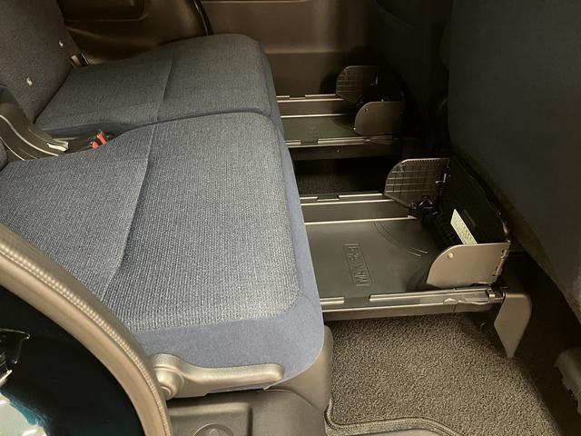 ムーヴキャンバス セオリーＧターボ　弊社元試乗車／２５年ナビ／バックカメラ　サポカーＳワイド適合　ＵＳＢ接続端子　電動パーキングブレーキ　シートヒーター　両側オートスライドドア　Ｐスタート　全車速追従機能付ＡＣＣ　ホッとカップホルダー　キーフリー（33枚目）