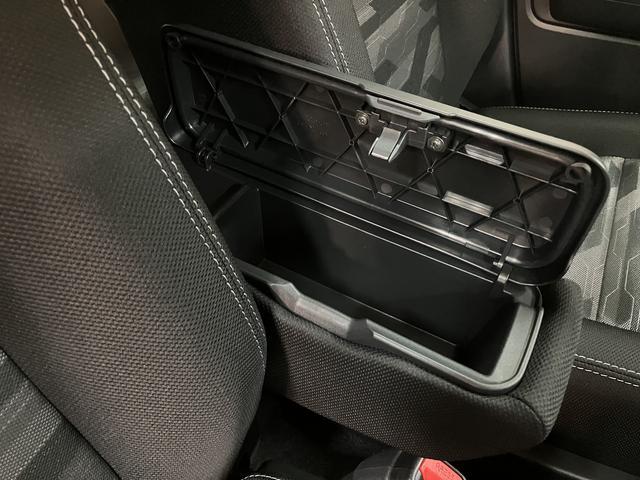 タフト Gターボクロムベンチャー 弊社元試乗車/25年ナビ/Bカメラ スカイフィールトップ アダプティブクルーズコントロール LEDヘッド/フォグ 運/助シートヒーター プッシュボタンスタート キーフリー 電動パーキングブレーキ バックカメラ 15インチアルミホイール(31枚目)