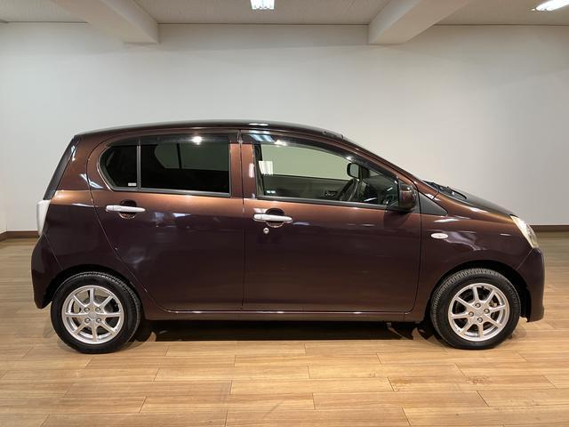 ミライース Ｘ　メモリアルエディション　ナビ／バックカメラ／ドラレコ　ＥＴＣ　キーレスリモコン　アイドリングストップ　　ハロゲンヘッドライト　マニュアルエアコン　オートライト　オートハイビーム　盗難防止セキュリティアラーム（14枚目）