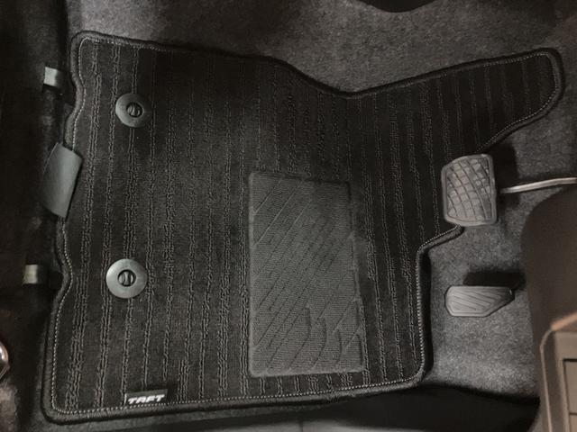 タフト Gターボダーククロムベンチャー 弊社元試乗車/ACC スカイフィールトップ アダプティブクルーズコントロール LEDヘッド/フォグ 運/助シートヒーター プッシュボタンスタート キーフリー 電動パーキングブレーキ バックカメラ 15インチアルミホイール(11枚目)