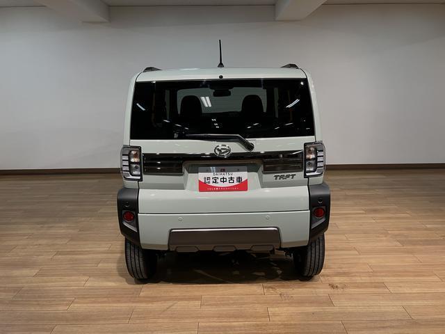 タフト Gターボダーククロムベンチャー 弊社元試乗車/ACC スカイフィールトップ アダプティブクルーズコントロール LEDヘッド/フォグ 運/助シートヒーター プッシュボタンスタート キーフリー 電動パーキングブレーキ バックカメラ 15インチアルミホイール(12枚目)