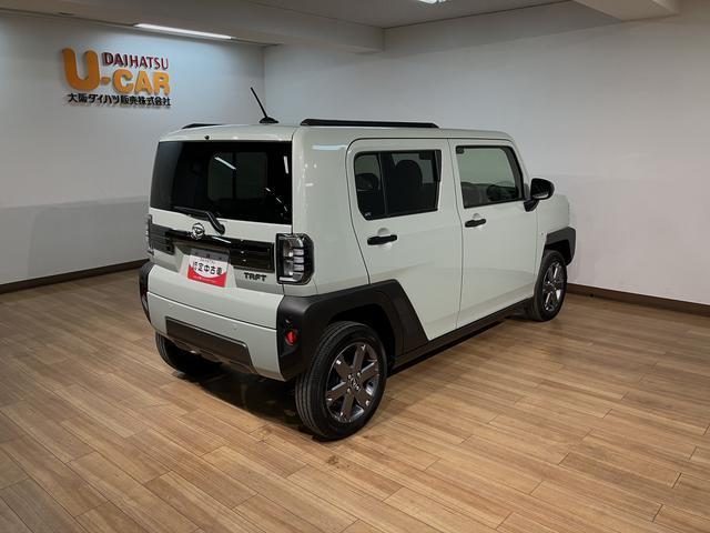 タフト Gターボダーククロムベンチャー 弊社元試乗車/ACC スカイフィールトップ アダプティブクルーズコントロール LEDヘッド/フォグ 運/助シートヒーター プッシュボタンスタート キーフリー 電動パーキングブレーキ バックカメラ 15インチアルミホイール(16枚目)