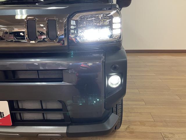 タフト Ｇ　ダーククロムベンチャー　弊社元試乗車／Ｂカメラ　スカイフィールトップ　アダプティブクルーズコントロール　ＬＥＤヘッドライト／フォグ　シートヒーター　プッシュボタンスタート　キーフリー　電動パーキングブレーキ　バックカメラ　１５インチアルミホイール（8枚目）