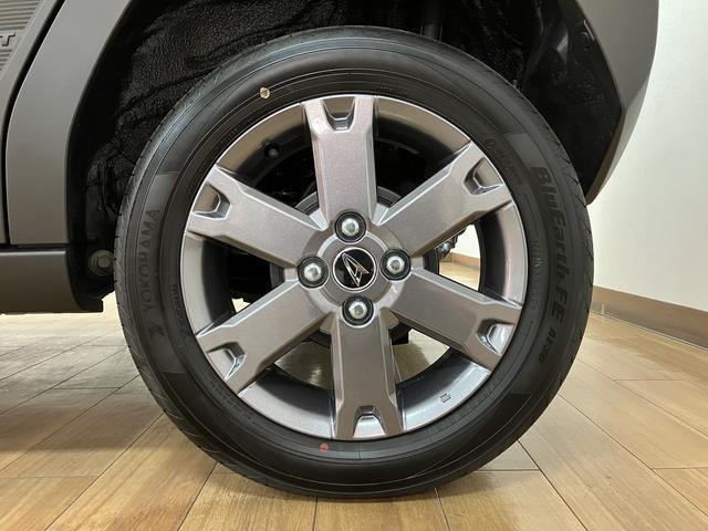 タフト Ｇ　ダーククロムベンチャー　弊社元試乗車／Ｂカメラ　スカイフィールトップ　アダプティブクルーズコントロール　ＬＥＤヘッドライト／フォグ　シートヒーター　プッシュボタンスタート　キーフリー　電動パーキングブレーキ　バックカメラ　１５インチアルミホイール（40枚目）