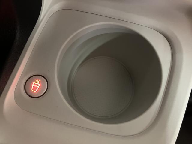 ムーヴキャンバス ストライプスＧターボ　２５年モデルナビ／Ｂカメラ／ＡＣＣ　走行無制限１年保証　両側電動スライドドア　アダプティブクルーズコントロール　前後コーナーセンサー　前席シートヒーター　ホッとカップホルダー　オートマチックハイビーム　ＬＥＤヘッドライト　スマートキー（25枚目）