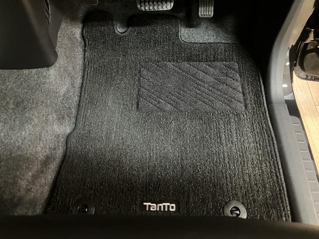 タント カスタムRS トップエディションリミテッドSAIII ナビ スマートアシストIII LEDヘッドライト 8インチナビ パノラマカメラ ドラレコ ETC 両側電動スライドドア オートエアコン キーフリー 盗難防止セキュリティアラーム(10枚目)